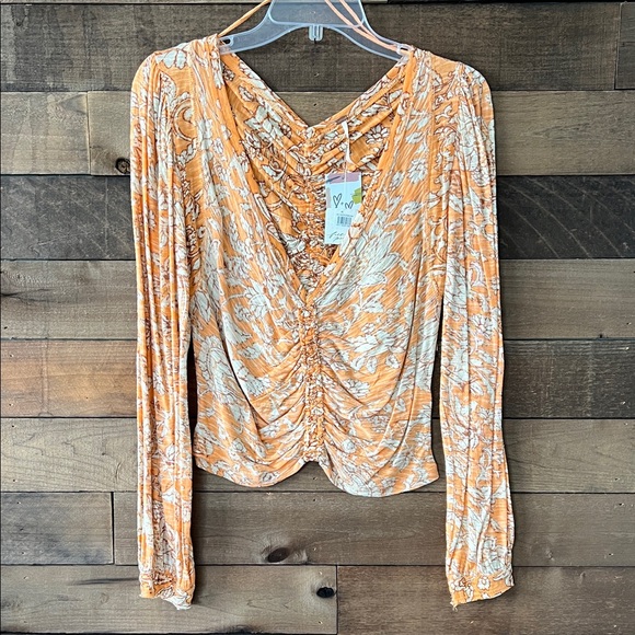 NWT Free People Women's Say The Word Cropped Top Blood Orange Combo Size Large - Picture 3 of 9